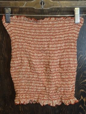 Vntge Sutton Studios Smocked Crop Top Cream/Red 'Houdy Hornby' Bloomingdales